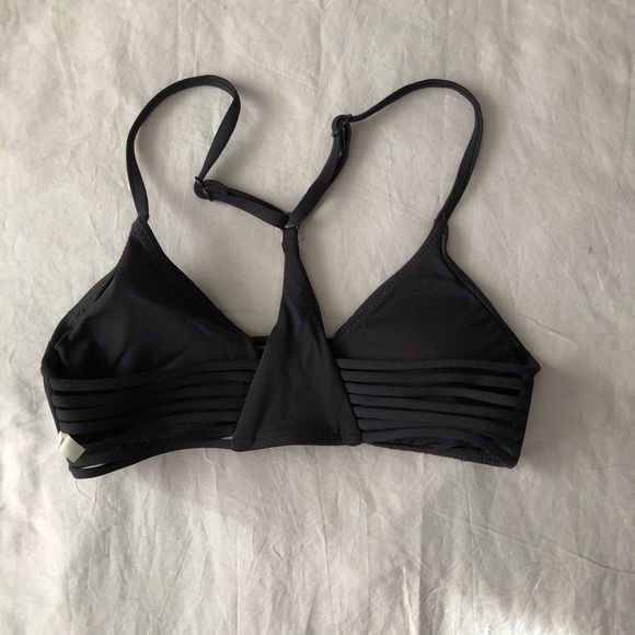 Azura Australia black bikini set - full bottoms with strappy top - size 4 USA - Picture 4 of 5